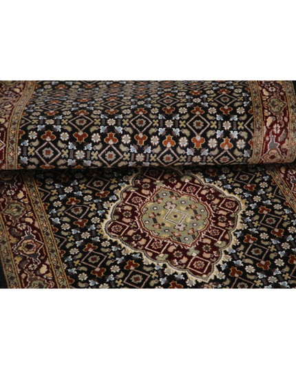 Heritage 2' 6" X 10' 4" Hand Knotted Wool & Silk Rug 2' 6" X 10' 4" (76 X 315) / Black / Wool & Silk