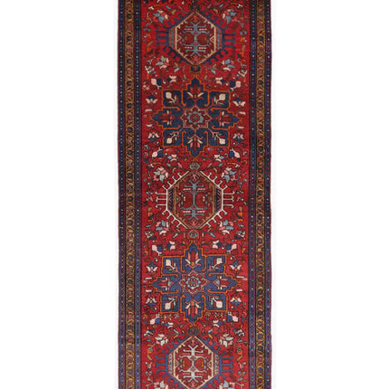 Heriz 3' 0" X 8' 11" Hand Knotted Wool Rug 3' 0" X 8' 11" (91 X 272) / Red / Wool