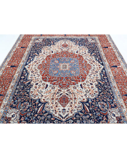 Heriz 7' 10" X 9' 5" Hand Knotted Wool Rug 7' 10" X 9' 5" (239 X 287) / Ivory / Wool