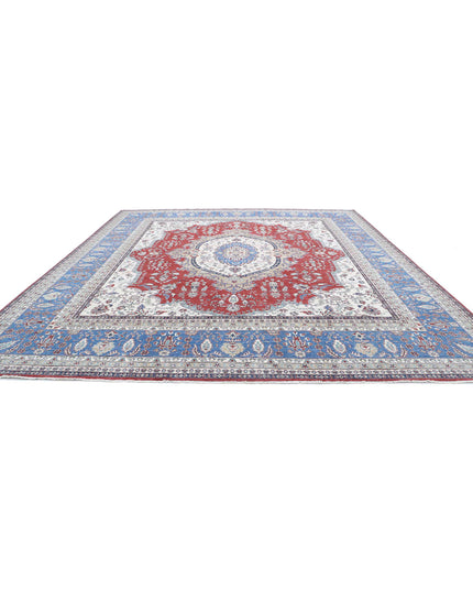 Heriz 14' 0" X 15' 7" Hand Knotted Wool Rug 14' 0" X 15' 7" (427 X 475) / Red / Wool