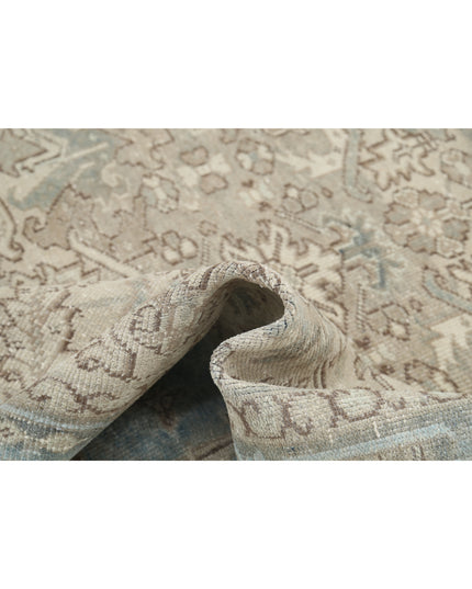 Heriz 7' 0" X 8' 11" Hand Knotted Wool Rug 7' 0" X 8' 11" (213 X 272) / Taupe / Wool