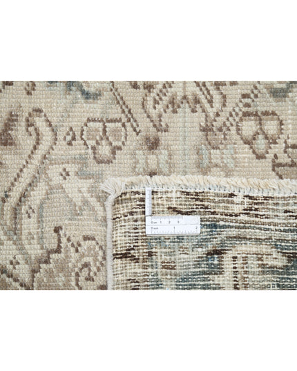 Heriz 7' 0" X 8' 11" Hand Knotted Wool Rug 7' 0" X 8' 11" (213 X 272) / Taupe / Wool
