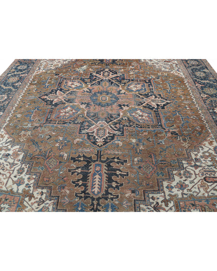 Heriz 10' 6" X 12' 6" Hand Knotted Wool Rug 10' 6" X 12' 6" (320 X 381) / Tan / Wool