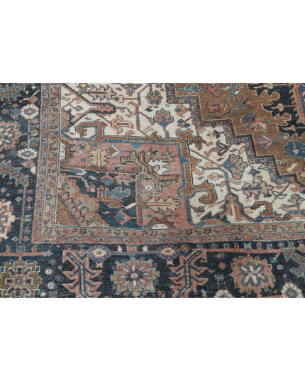 Heriz 10' 6" X 12' 6" Hand Knotted Wool Rug 10' 6" X 12' 6" (320 X 381) / Tan / Wool