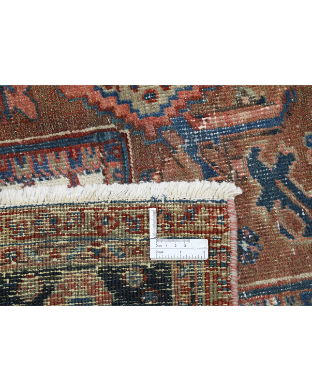 Heriz 10' 6" X 12' 6" Hand Knotted Wool Rug 10' 6" X 12' 6" (320 X 381) / Tan / Wool