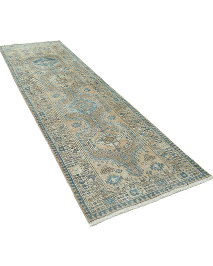 Heriz 3' 2" X 10' 6" Hand Knotted Wool Rug 3' 2" X 10' 6" (97 X 320) / Taupe / Wool