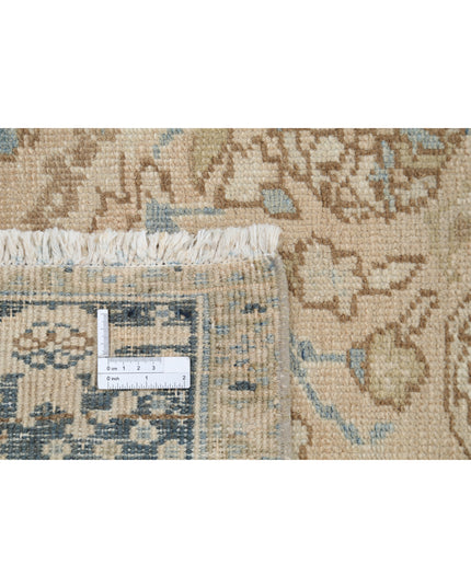 Heriz 9' 10" X 12' 5" Hand Knotted Wool Rug 9' 10" X 12' 5" (300 X 379) / Taupe / Wool