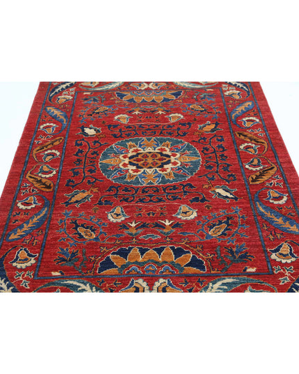 Humna 3' 11" X 6' 3" Hand Knotted Wool Rug 3' 11" X 6' 3" (119 X 191) / Red / Wool