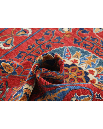 Humna 3' 11" X 6' 3" Hand Knotted Wool Rug 3' 11" X 6' 3" (119 X 191) / Red / Wool