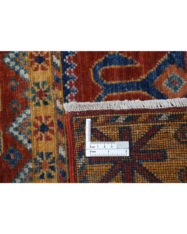 Humna 3' 11" X 6' 4" Hand Knotted Wool Rug 3' 11" X 6' 4" (119 X 193) / Red / Wool