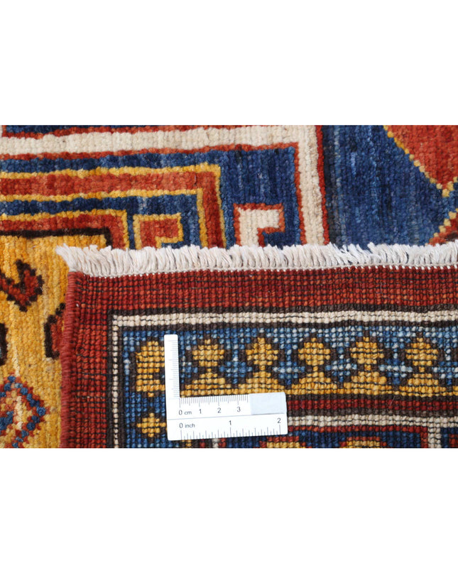 Humna 4' 10" X 6' 7" Hand Knotted Wool Rug 4' 10" X 6' 7" (147 X 201) / Red / Wool