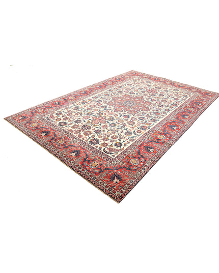 Isfahan 7' 4" X 11' 1" Hand Knotted Wool Rug 7' 4" X 11' 1" (223 X 338) / Ivory / Wool