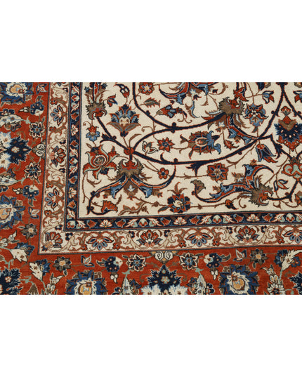 Isfahan 7' 8" X 11' 9" Hand Knotted Wool Rug 7' 8" X 11' 9" (234 X 358) / Ivory / Wool