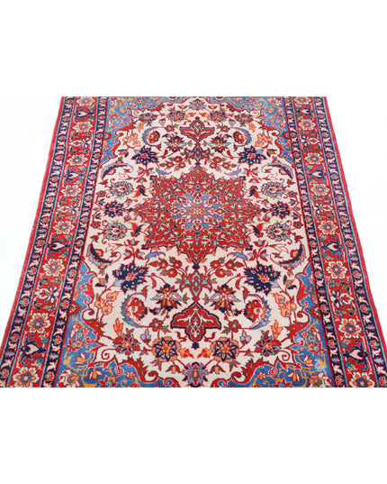 Isfahan 3' 3" X 4' 10" Hand Knotted Wool Rug 3' 3" X 4' 10" (99 X 147) / Ivory / Wool