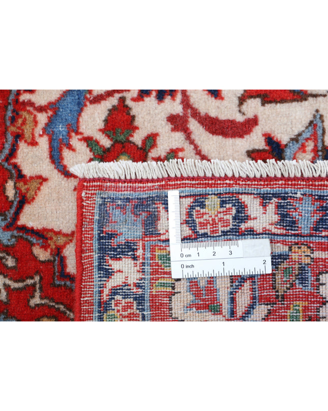 Isfahan 3' 3" X 4' 10" Hand Knotted Wool Rug 3' 3" X 4' 10" (99 X 147) / Ivory / Wool