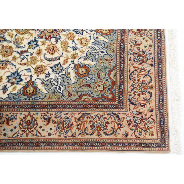 Isfahan 3' 6" X 5' 8" Hand Knotted Wool Rug 3' 6" X 5' 8" (107 X 173) / Ivory / Brown