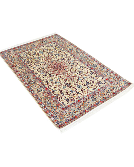Isfahan 3' 7" X 5' 3" Hand Knotted Wool & Silk Rug 3' 7" X 5' 3" (109 X 160) / Ivory / Wool & Silk