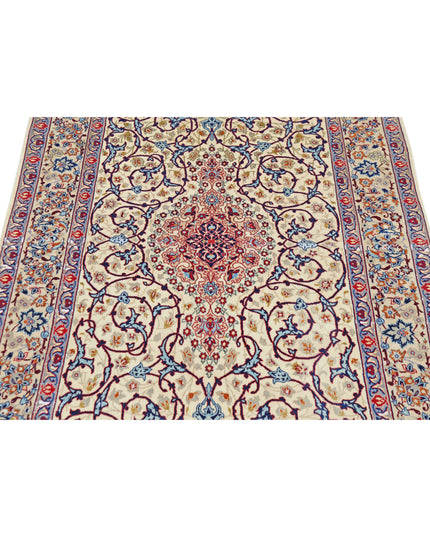 Isfahan 3' 7" X 5' 3" Hand Knotted Wool & Silk Rug 3' 7" X 5' 3" (109 X 160) / Ivory / Wool & Silk