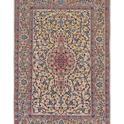 Isfahan 3' 7" X 5' 3" Hand Knotted Wool & Silk Rug 3' 7" X 5' 3" (109 X 160) / Ivory / Wool & Silk