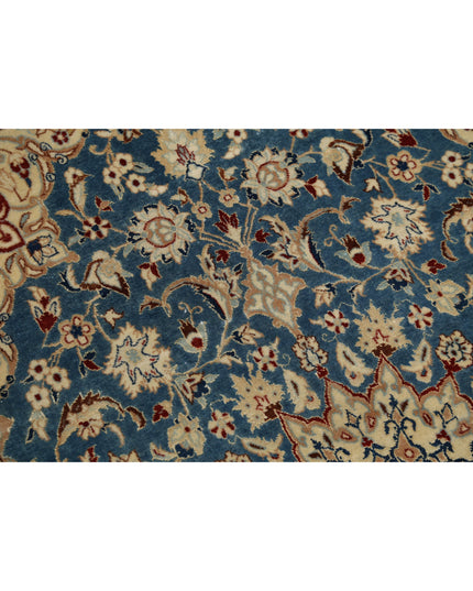 Isfahan 3' 5" X 5' 2" Hand Knotted Wool & Silk Rug 3' 5" X 5' 2" (104 X 158) / Blue / Wool & Silk