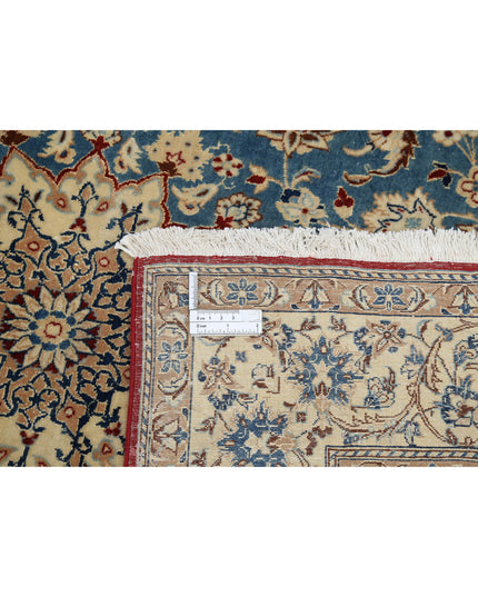 Isfahan 3' 5" X 5' 2" Hand Knotted Wool & Silk Rug 3' 5" X 5' 2" (104 X 158) / Blue / Wool & Silk