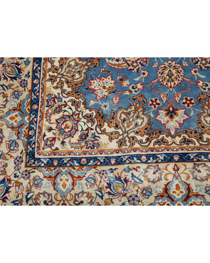 Isfahan 3' 6" X 5' 4" Hand Knotted Wool & Silk Rug 3' 6" X 5' 4" (107 X 162) / Blue / Wool & Silk