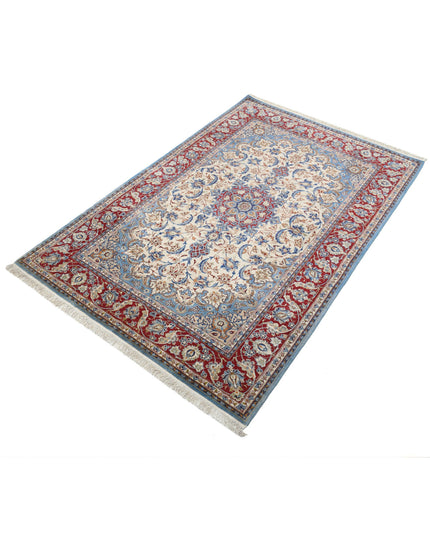 Isfahan 3' 7" X 5' 5" Hand Knotted Wool & Silk Rug 3' 7" X 5' 5" (109 X 165) / Ivory / Wool & Silk