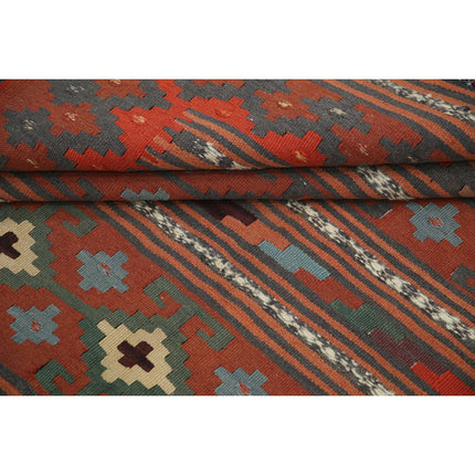 Kafkaas Kilim 4' 8" X 6' 3" Wool Hand-Woven Kilim 4' 8" X 6' 3" (142 X 191) / Multi / Multi