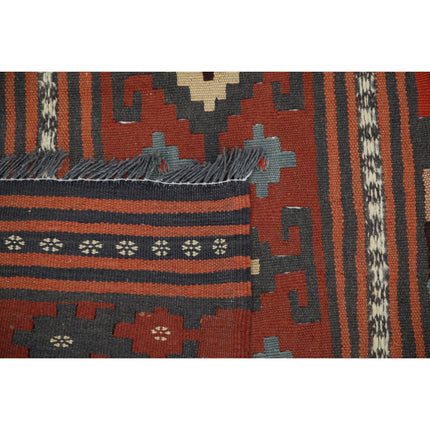 Kafkaas Kilim 4' 8" X 6' 3" Wool Hand-Woven Kilim 4' 8" X 6' 3" (142 X 191) / Multi / Multi