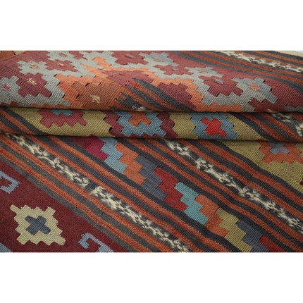 Kafkaas Kilim 4' 9" X 6' 2" Wool Hand-Woven Kilim 4' 9" X 6' 2" (145 X 188) / Multi / Multi