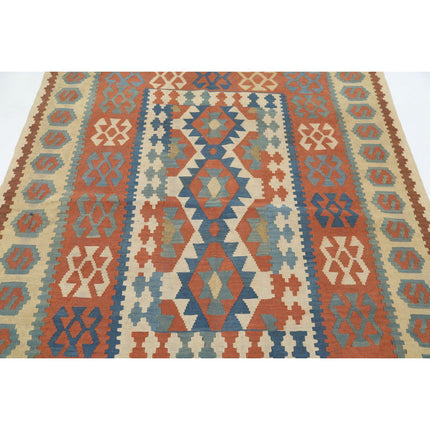 Kafkaas Kilim 4' 10" X 6' 6" Wool Hand-Woven Kilim 4' 10" X 6' 6" (147 X 198) / Multi / Multi