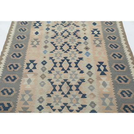 Kafkaas Kilim 4' 10" X 6' 7" Wool Hand-Woven Kilim 4' 10" X 6' 7" (147 X 201) / Multi / Multi