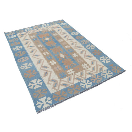 Kafkaas Kilim 4' 8" X 6' 9" Wool Hand-Woven Kilim 4' 8" X 6' 9" (142 X 206) / Multi / Multi