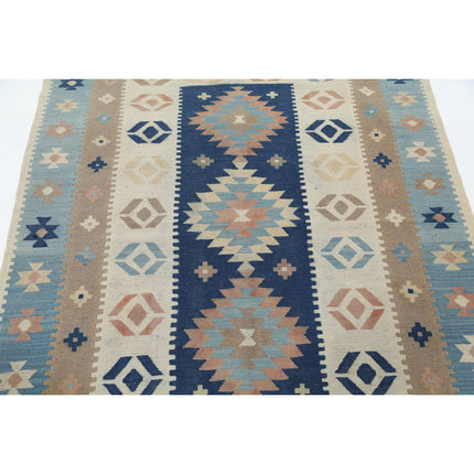 Kafkaas Kilim 4' 7" X 6' 5" Wool Hand-Woven Kilim 4' 7" X 6' 5" (140 X 196) / Multi / Multi