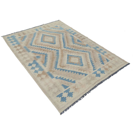 Kafkaas Kilim 4' 7" X 6' 5" Wool Hand-Woven Kilim 4' 7" X 6' 5" (140 X 196) / Multi / Multi