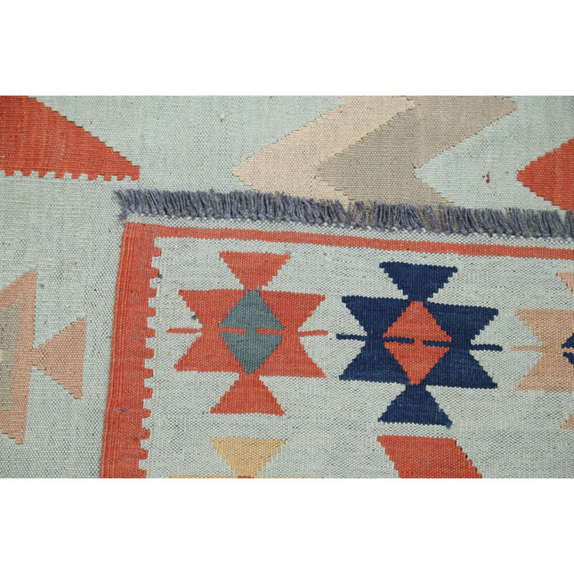 Kafkaas Kilim 5' 2" X 6' 9" Wool Hand-Woven Kilim 5' 2" X 6' 9" (157 X 206) / Multi / Multi