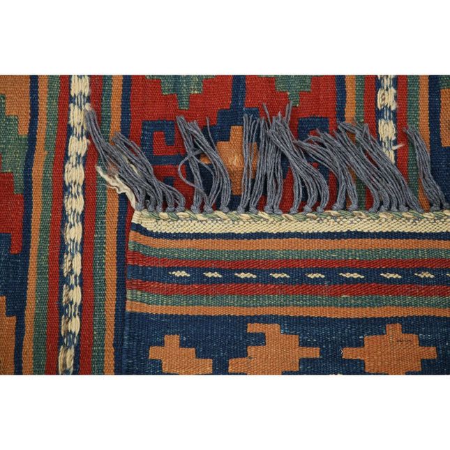 Kafkaas Kilim 5' 0" X 7' 0" Wool Hand-Woven Kilim 5' 0" X 7' 0" (152 X 213) / Multi / Multi