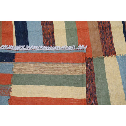 Kafkaas Kilim 5' 0" X 6' 7" Wool Hand-Woven Kilim 5' 0" X 6' 7" (152 X 201) / Multi / Multi