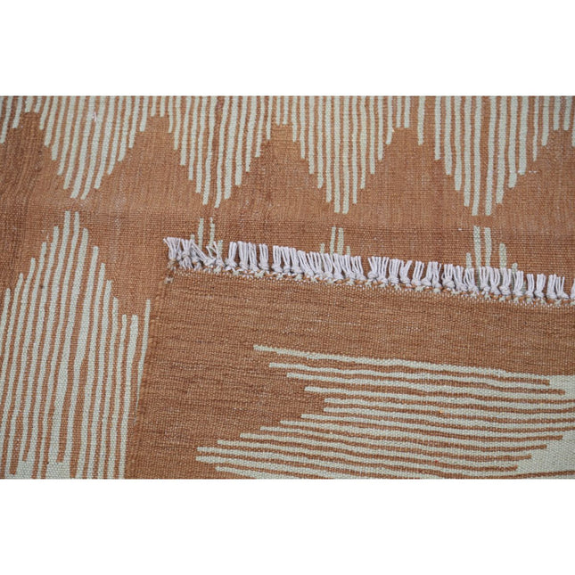Kafkaas Kilim 4' 5" X 6' 1" Wool Hand-Woven Kilim 4' 5" X 6' 1" (135 X 185) / Multi / Multi