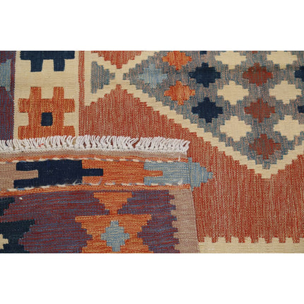 Kafkaas Kilim 4' 10" X 6' 9" Wool Hand-Woven Kilim 4' 10" X 6' 9" (147 X 206) / Multi / Multi