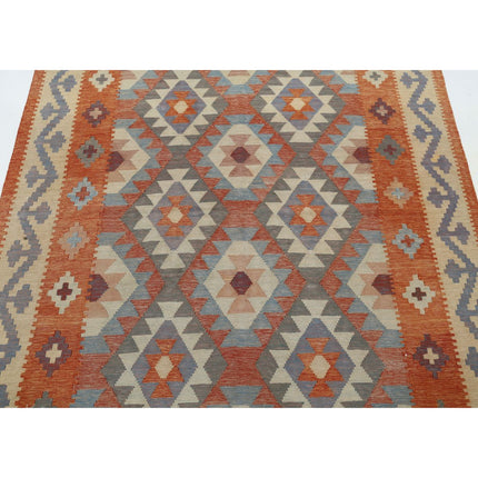 Kafkaas Kilim 4' 10" X 6' 10" Wool Hand-Woven Kilim 4' 10" X 6' 10" (147 X 208) / Multi / Multi