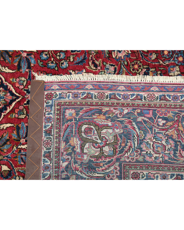 Kashan 4' 2" X 6' 6" Hand Knotted Silk Rug 4' 2" X 6' 6" (127 X 198) / Red / Silk