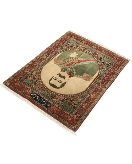 Kashan 2' 5" X 3' 2" Hand Knotted Wool Rug 2' 5" X 3' 2" (74 X 97) / Ivory / Wool