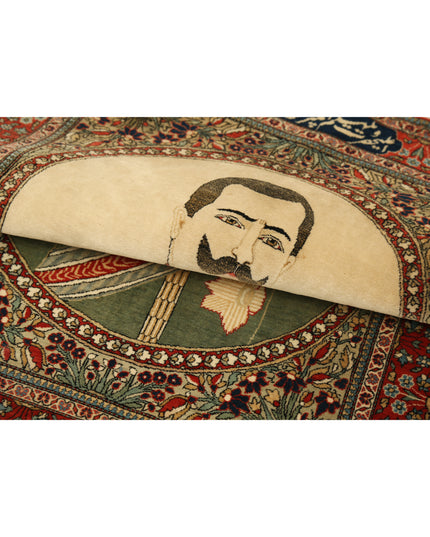 Kashan 2' 5" X 3' 2" Hand Knotted Wool Rug 2' 5" X 3' 2" (74 X 97) / Ivory / Wool