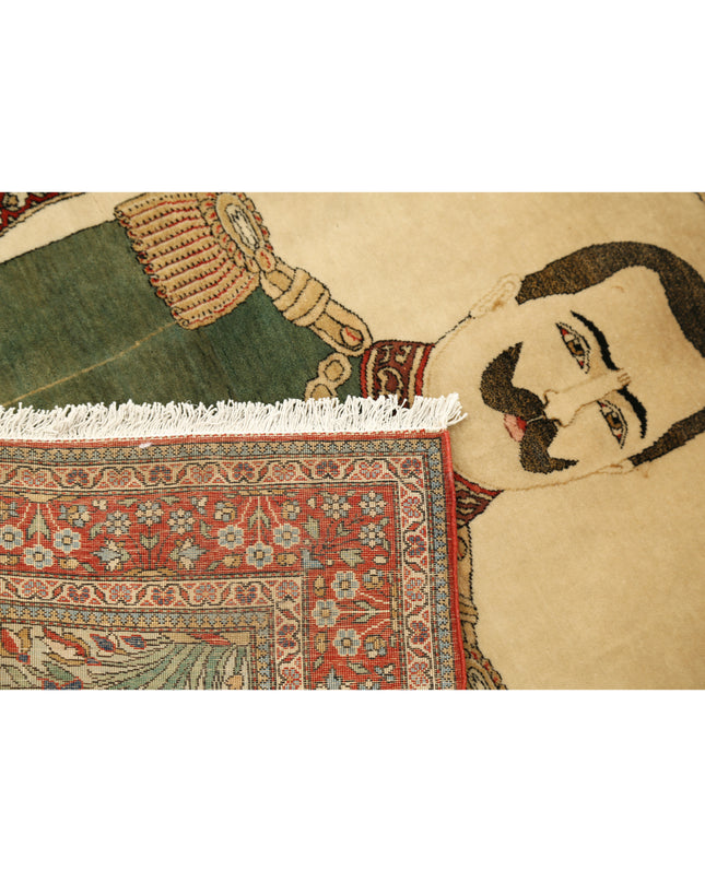 Kashan 2' 5" X 3' 2" Hand Knotted Wool Rug 2' 5" X 3' 2" (74 X 97) / Ivory / Wool