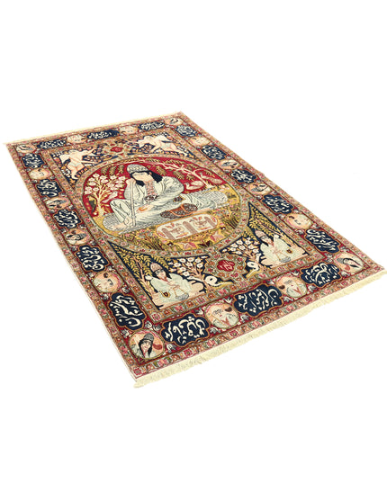 Kashan 4' 4" X 6' 6" Hand Knotted Wool Rug 4' 4" X 6' 6" (132 X 198) / Ivory / Wool