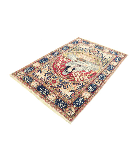 Kashan 4' 4" X 6' 6" Hand Knotted Wool Rug 4' 4" X 6' 6" (132 X 198) / Ivory / Wool