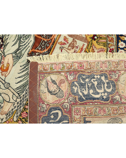 Kashan 4' 4" X 6' 6" Hand Knotted Wool Rug 4' 4" X 6' 6" (132 X 198) / Ivory / Wool