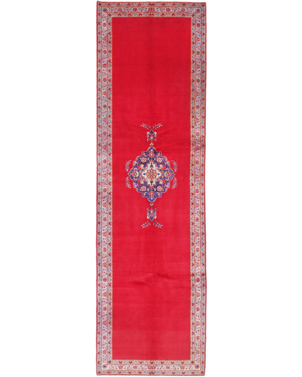 Kashan 3' 5" X 12' 3" Hand Knotted Wool Rug 3' 5" X 12' 3" (104 X 373) / Red / Wool