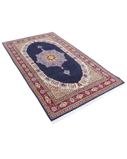 Kashan 4' 4" X 7' 3" Hand Knotted Wool Rug 4' 4" X 7' 3" (132 X 221) / Blue / Wool